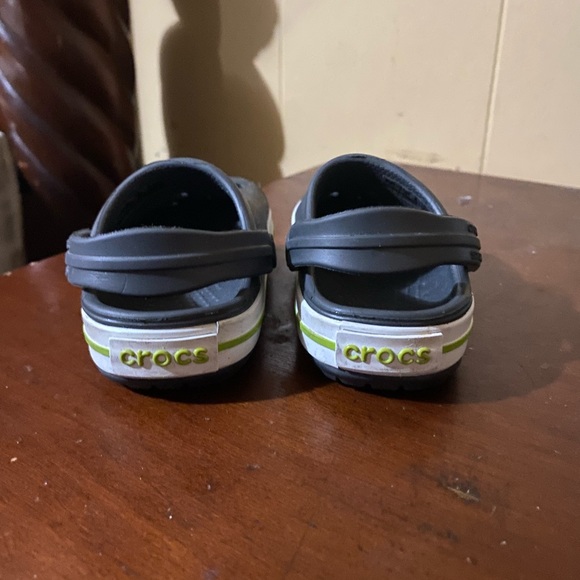 Boys 4C Crocs - - Picture 2 of 5